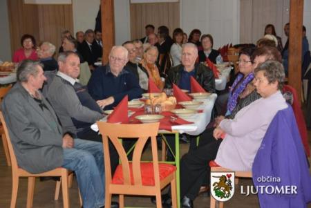 Srečanje starejših občanov KS Cven 7